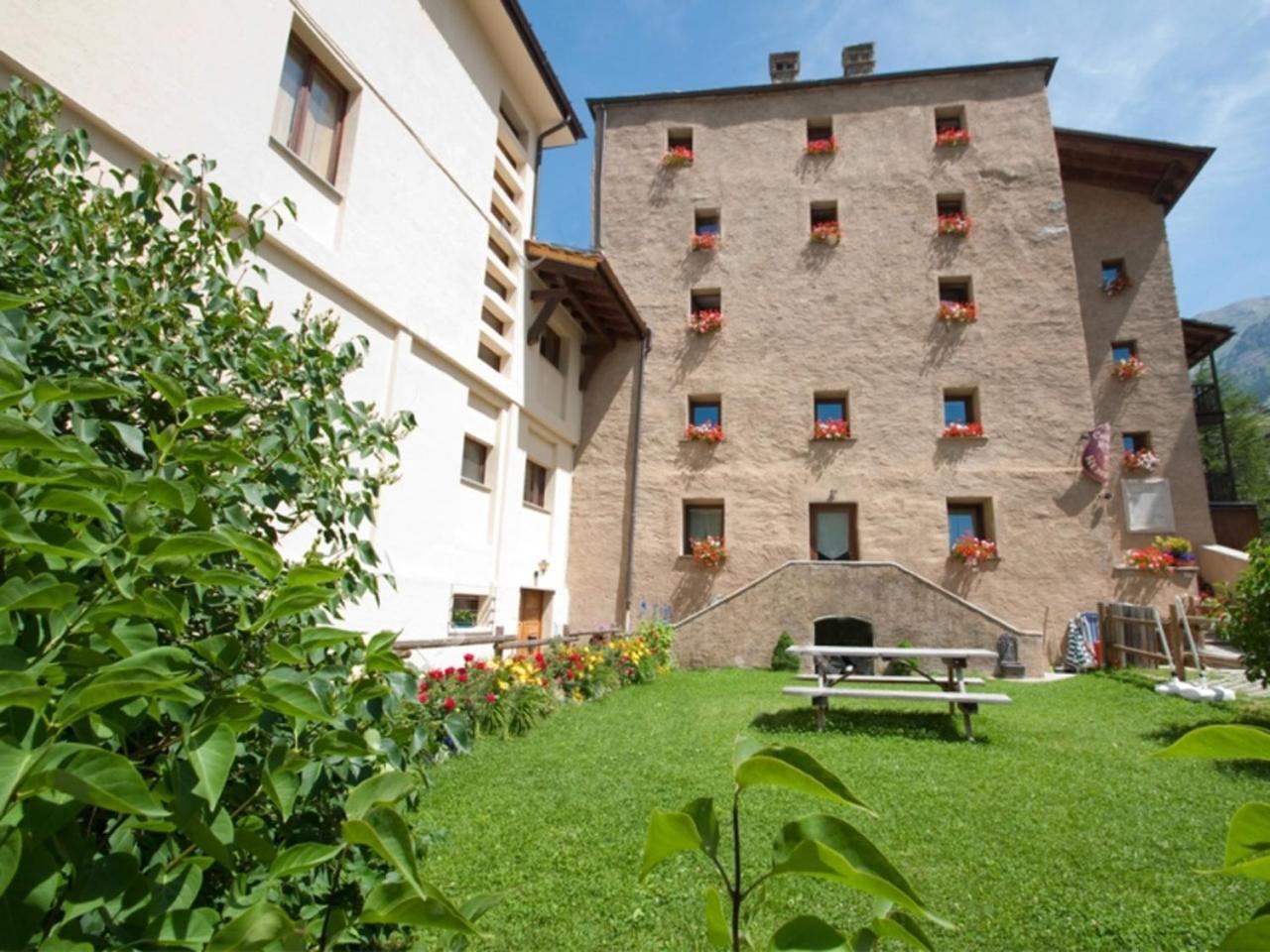 Residence Chateau Royal Cogne Exterior photo